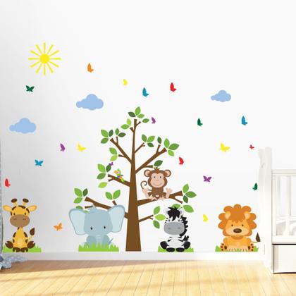 Imagem de Adesivo De Parede Infantil Árvore Safari Com Nuvens Em Azul