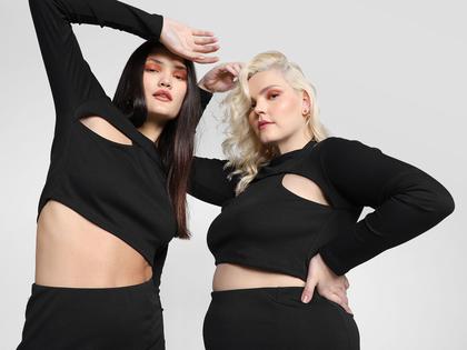 Imagem de Blusa Cropped Vista Magalu x Letticia Munniz Ribana Cut Out Manga Longa