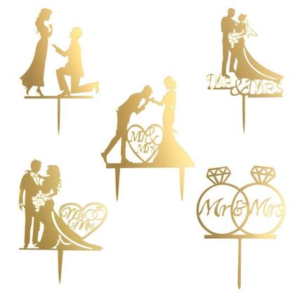 Imagem de Cake Topper HomeSoGood Wedding Bride Groom Acrílico Dourado 16 cm