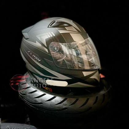 Imagem de Capacete EBF New Spark Flash Preto Fosco Prata