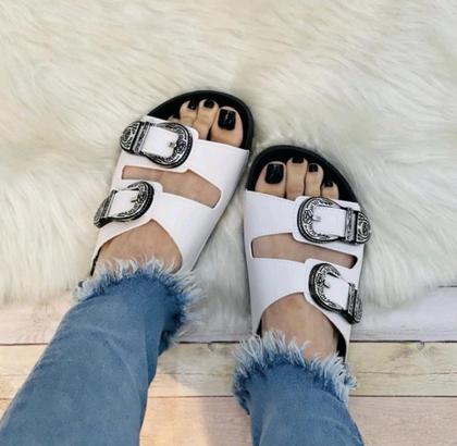 Imagem de Chinelo Rasterinha Feminina Moleca Com Fivelas