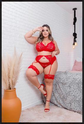 Imagem de Conjunto cinta liga em renda - plus size