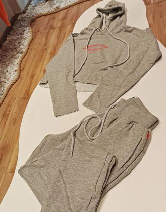 Imagem de Conjunto de moletom