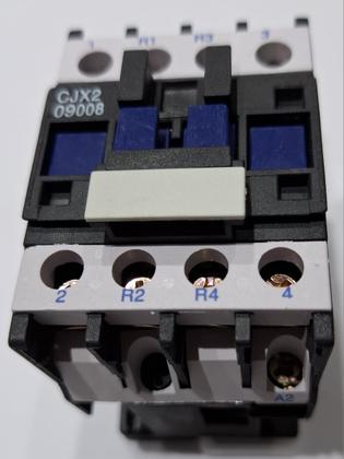 Imagem de CONTATOR TRIPOLAR - CJX2-18008 - (2NA+2NF) - (Ith 32A) - 18A
