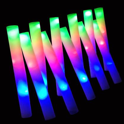 Imagem de Foam Glow Sticks Bylaotrs 160 unidades com 3 modos de festa com luz LED