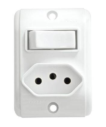 Imagem de Interruptor simples 10a + tomada 2p+t 20a 250v retangular branco pezzi