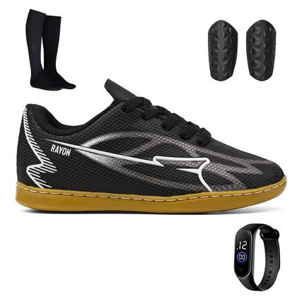 Imagem de Kit com Chuteira Infantil de Meninos para Futebol de Quadra + Meião + Caneleira e Relógio