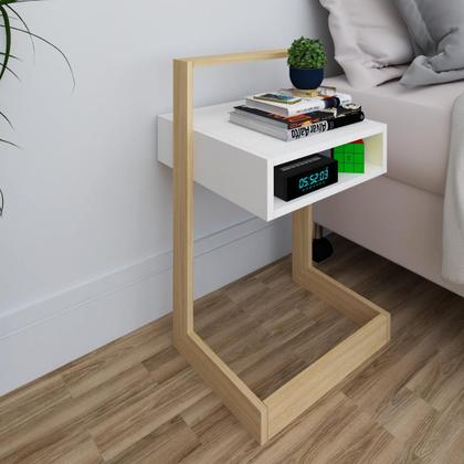 Imagem de Mesa de apoio lateral na cor branca com detalhe amadeirado