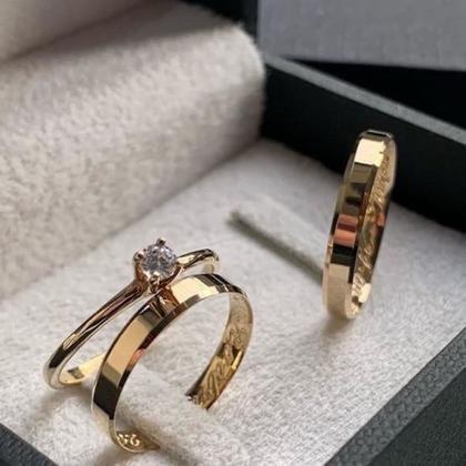 Imagem de Par Alianças Casamento Banhada a ouro 18k chanfrada 4mm/ o trio / 12 meses de garantia