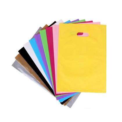 Imagem de Sacolas Plásticas Boca de Palhaço / Alça Vazada 35x45 1Kg