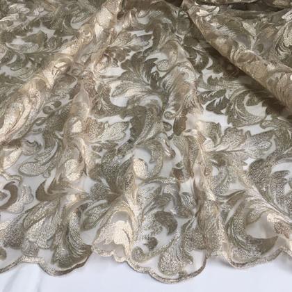 Imagem de Tecido Tule Bordado Arabesco Fendi Com Micro Paetês Mt