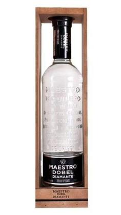 Imagem de Tequila Mexicana Maestro Dobel Diamante 700 Ml Jose Cuervo
