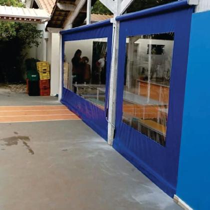 Imagem de Toldo Cortina Azul c/ visor - 1,80m x 1,50m - kit completo