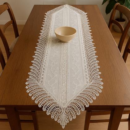 Imagem de Trilho de Mesa Grande 1,50m Bordado Com Renda de Guirpir