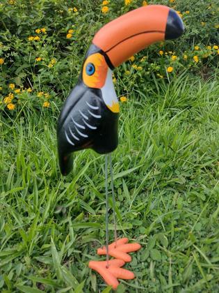 Imagem de Tucano Cerâmica Decoração de Jardim Enfeite 45 cm